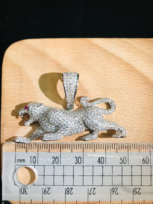 Pendentif lion en argent sterling