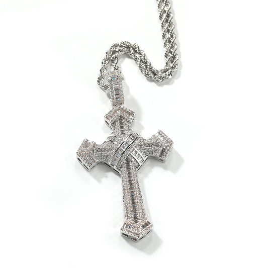 pendentifs en forme de croix baguette