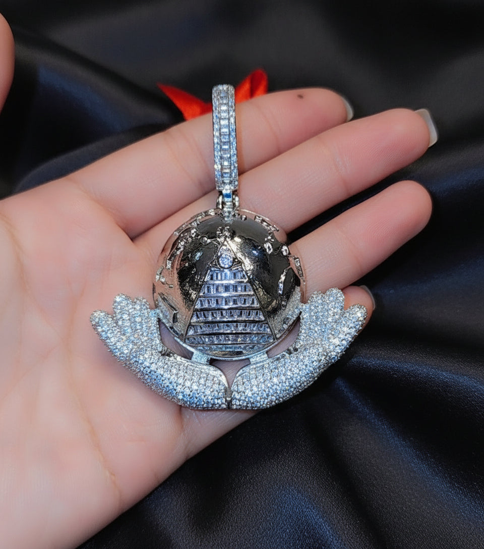 Pendentif glacé