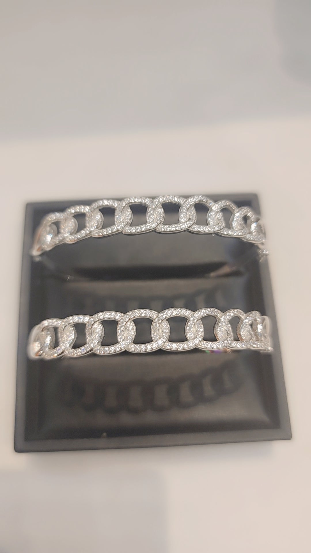 Bracelets en argent véritable