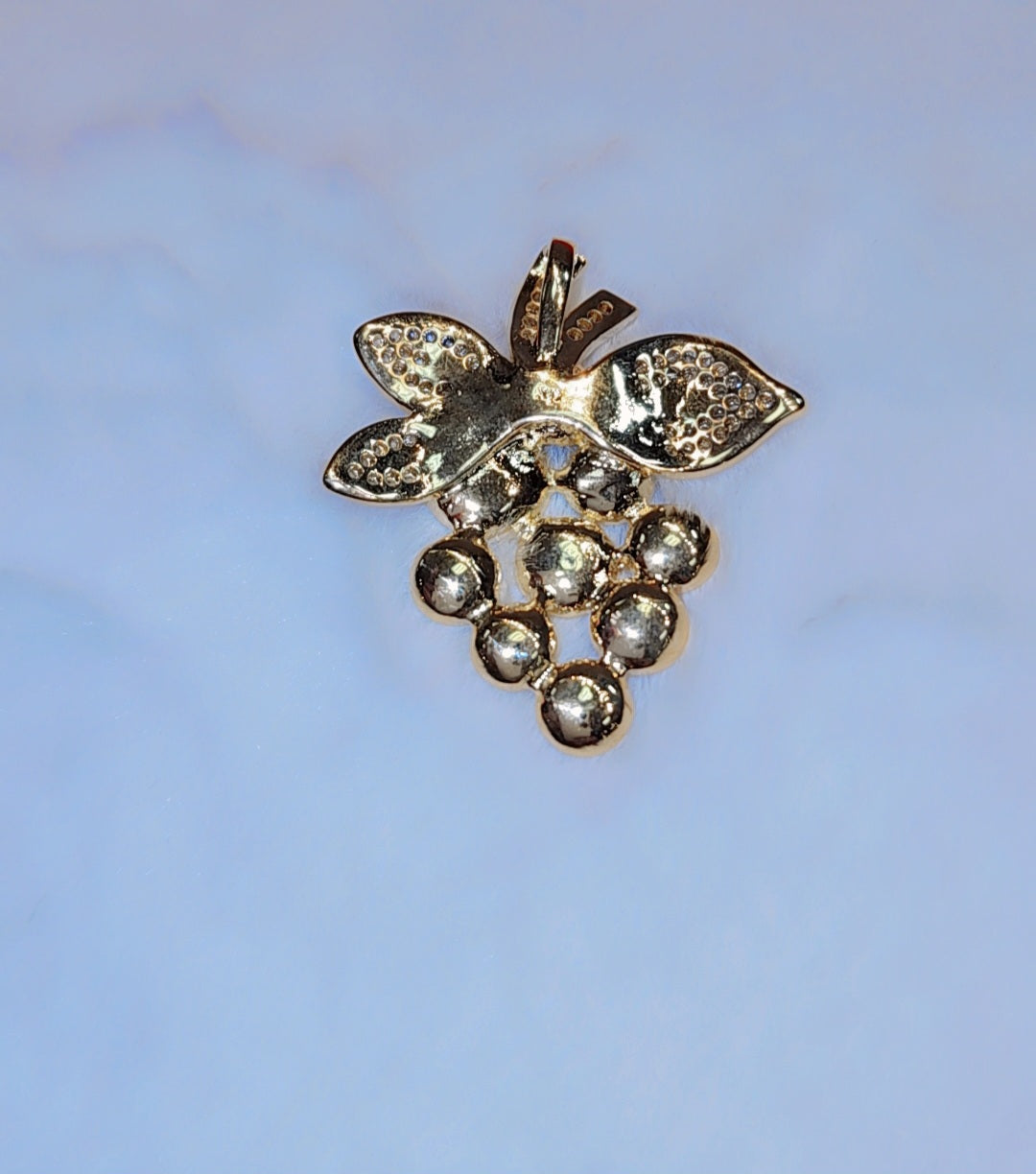 Pendentif fleur plaqué or