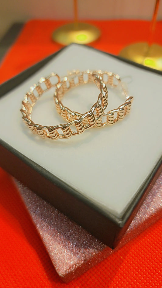 Boucle d'oreille plaquée or