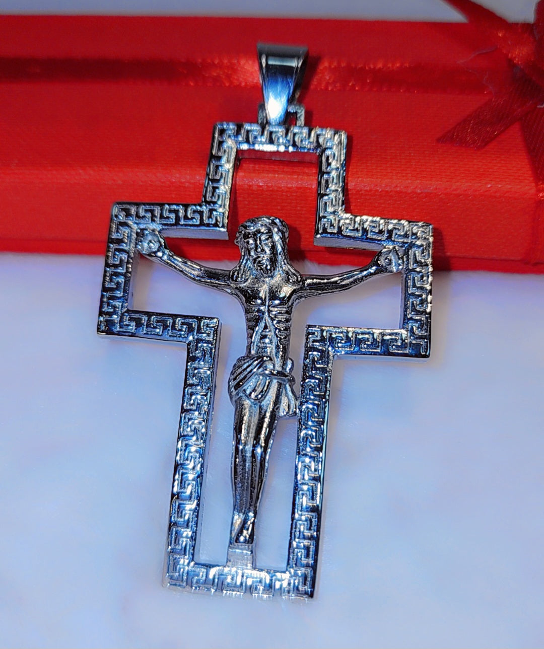 Pendentif croix en acier inoxydable