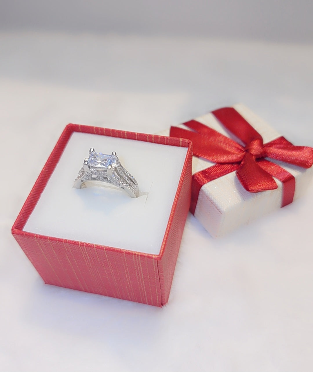 Bague carrée en argent sterling