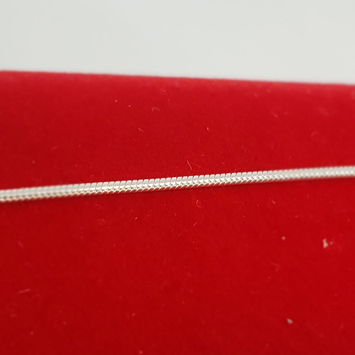 925 SS ਓਮੇਗਾ ਐਨਕਲੇਟ