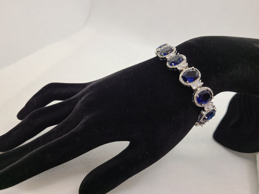 Bracelet en pierre bleu royal