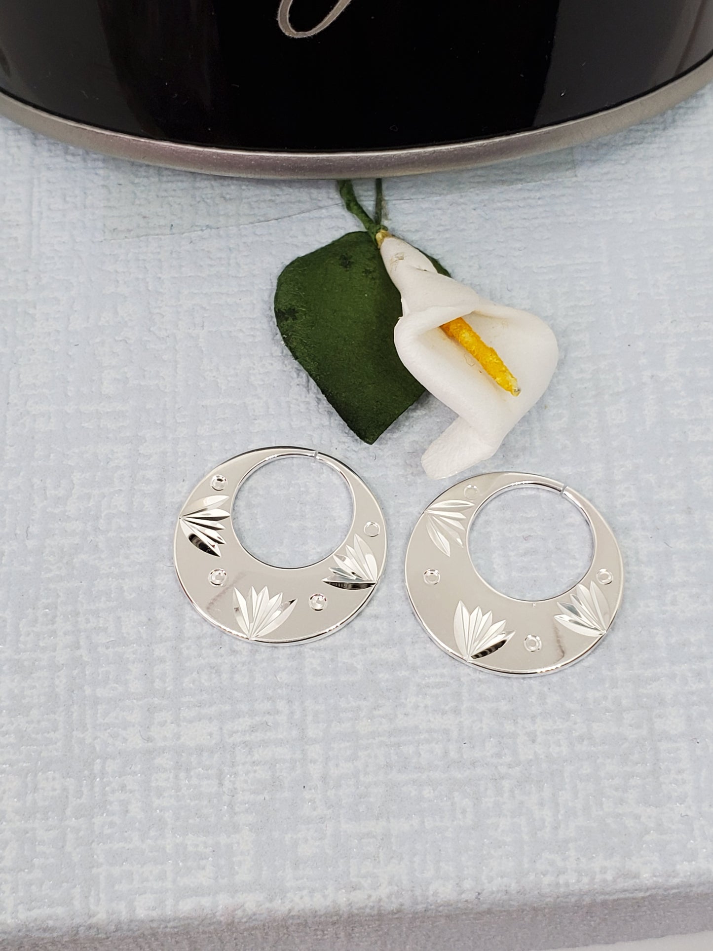 Modern Design in Classic Nattiyan Earrings - 7Jewelry