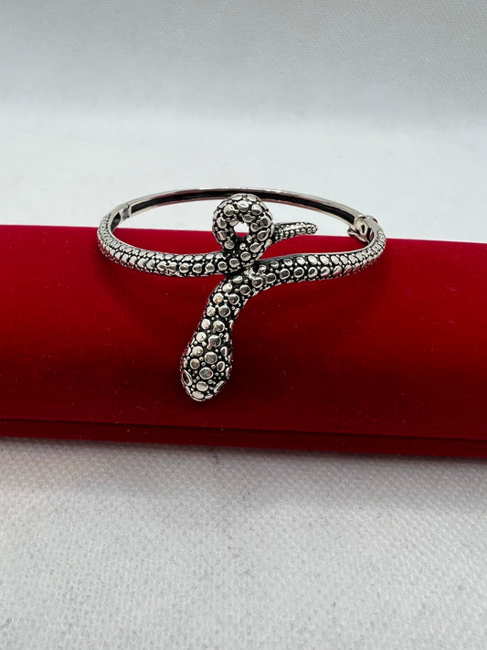 Real Silver Snake Bangle With red Eyes