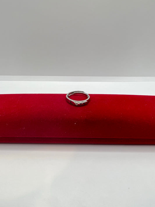 ਅਸਲੀ ਚਾਂਦੀ ਦੀ ਪਿਆਰ ਐਡਜਸਟੇਬਲ ਰਿੰਗ