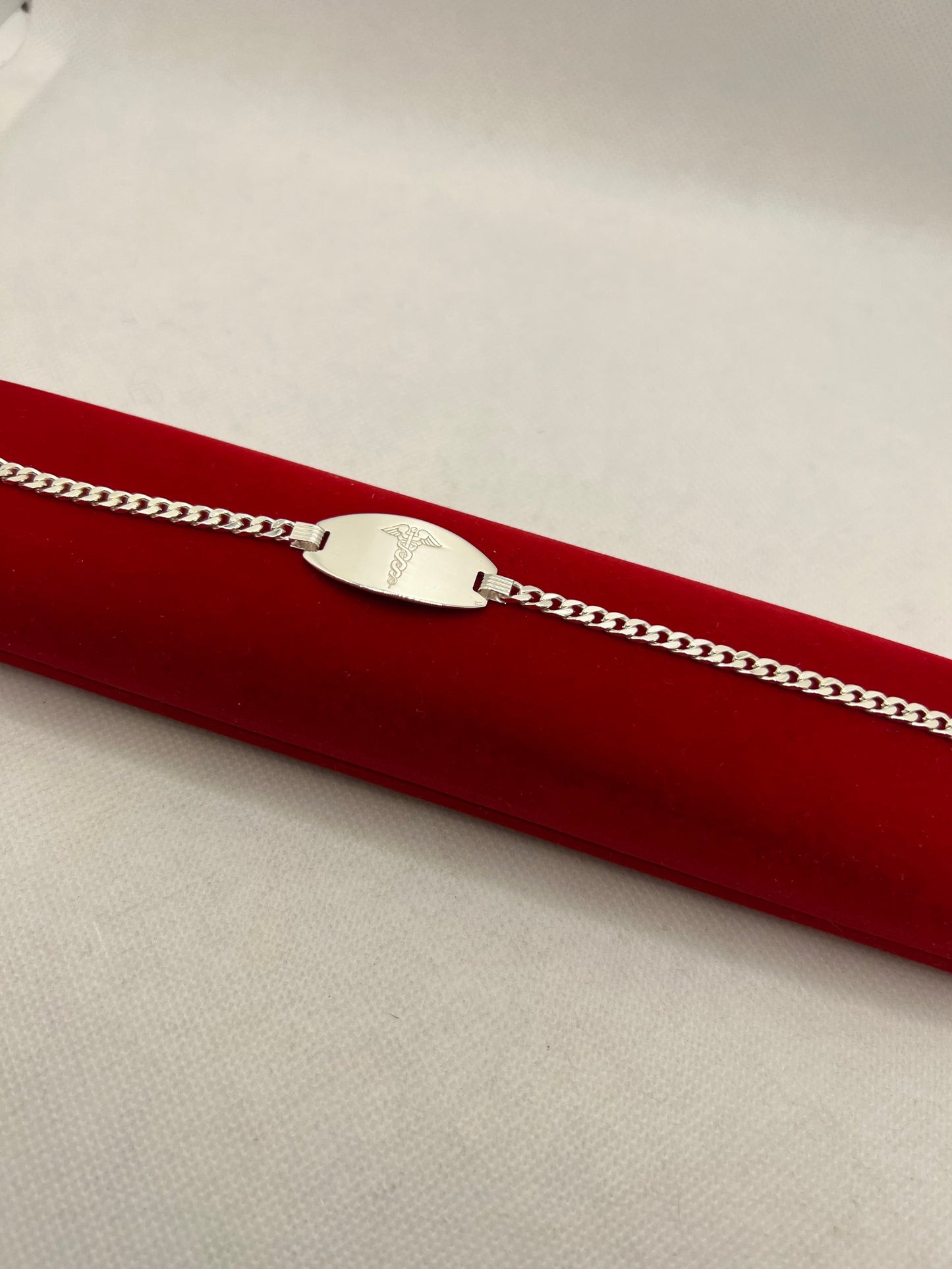 Bracelet gourmette d'identification médicale en argent véritable