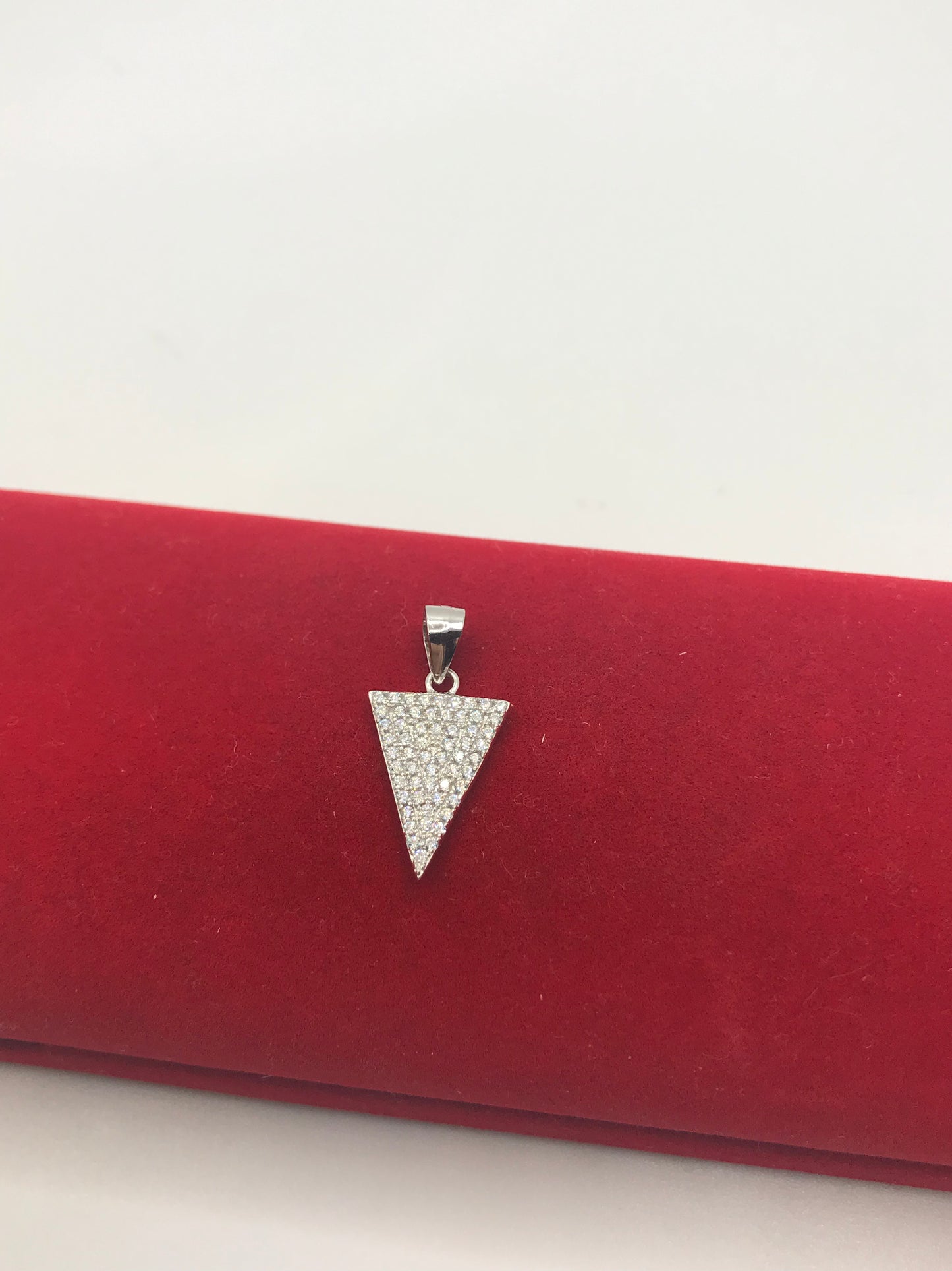 Pendentif triangle en argent sterling