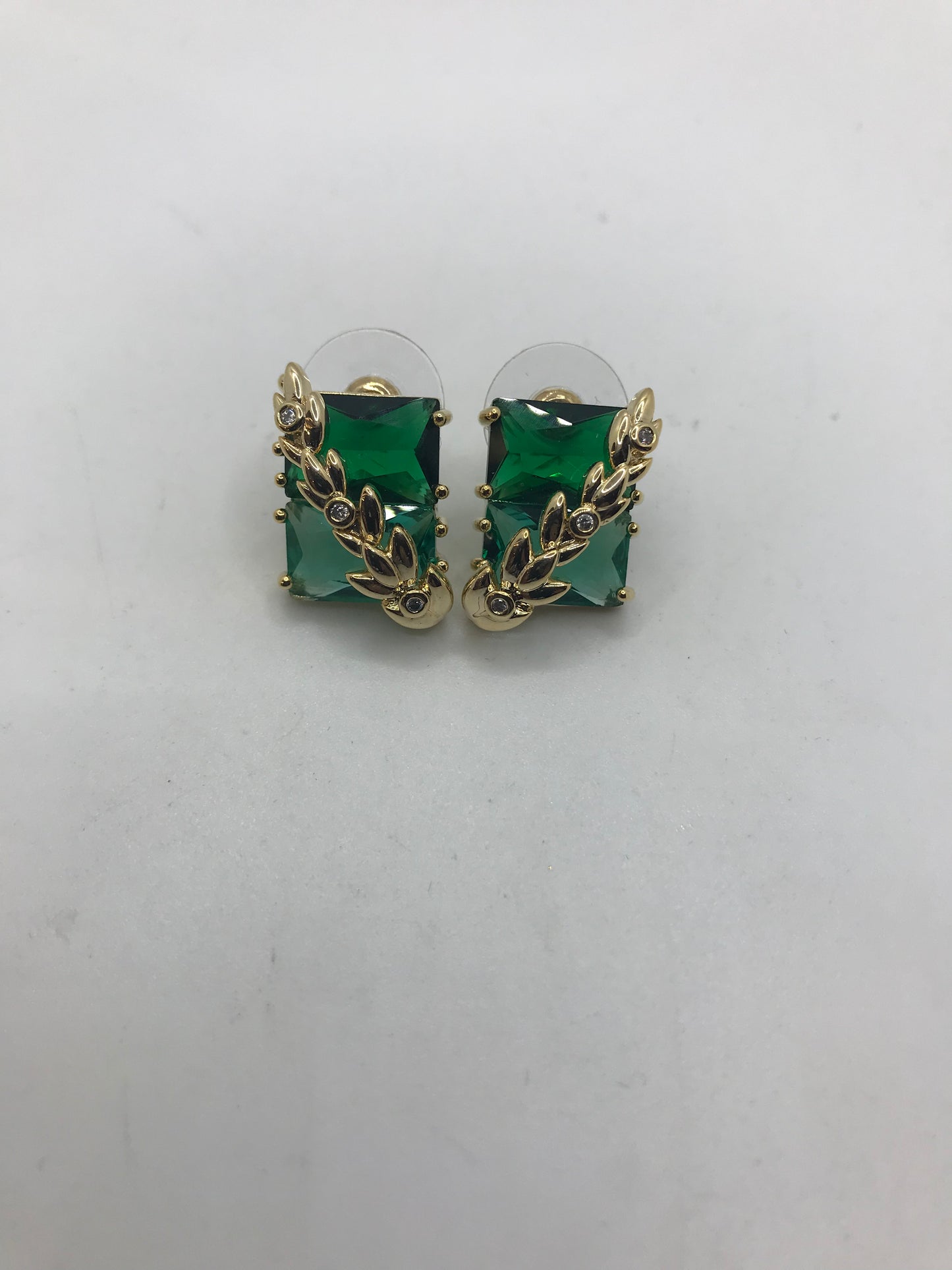 Boucles d'oreilles à tige en diamant américain