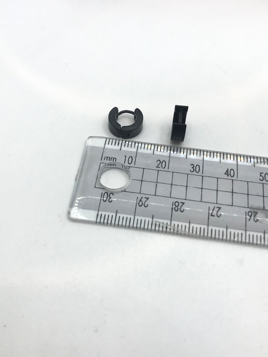 Créoles noires de petite taille