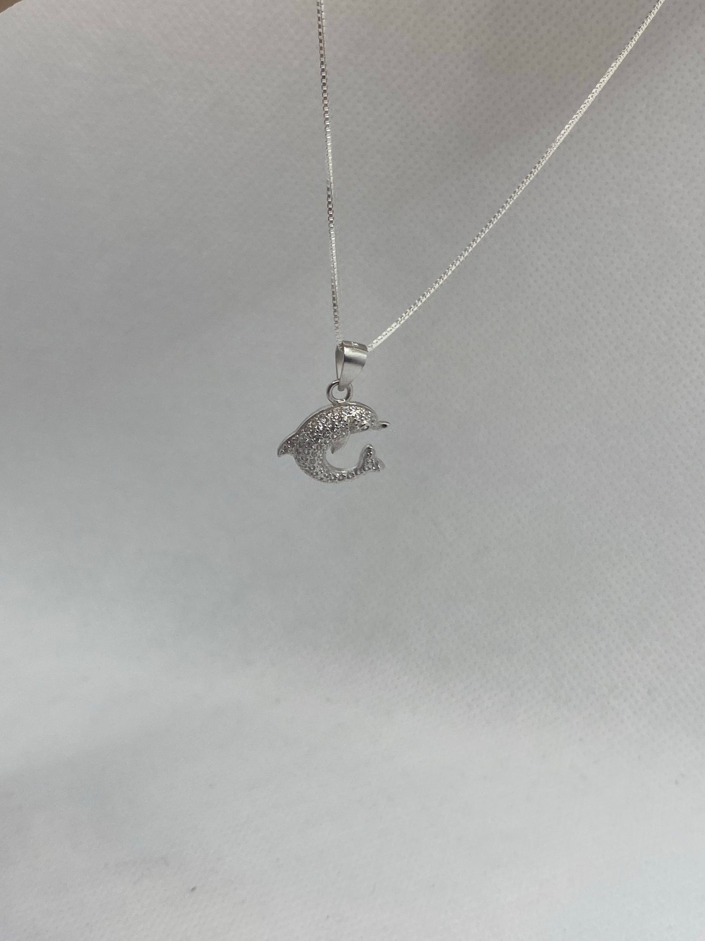 Collier dauphin en argent véritable