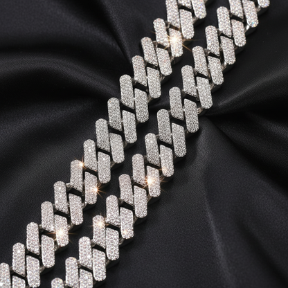 Chaîne à maillons cubains Miami plaquée or 18 carats avec pierre en oxyde de zirconium cubique