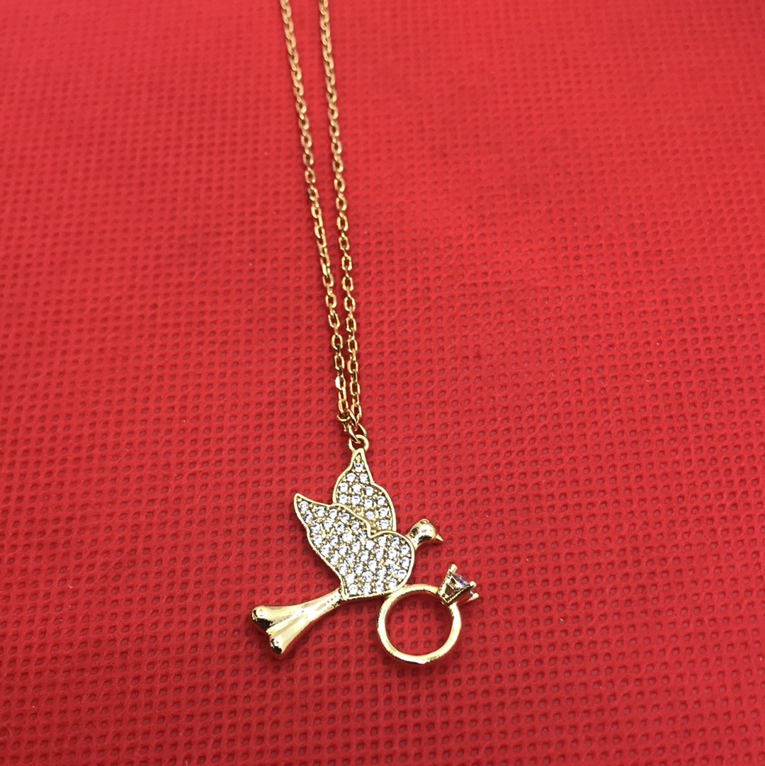 ਸੋਨੇ ਦੀ ਪਲੇਟ ਵਾਲਾ ਹਾਰ