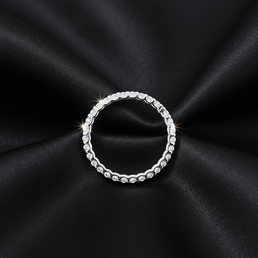 Alliance pour femme en argent véritable et moissanite