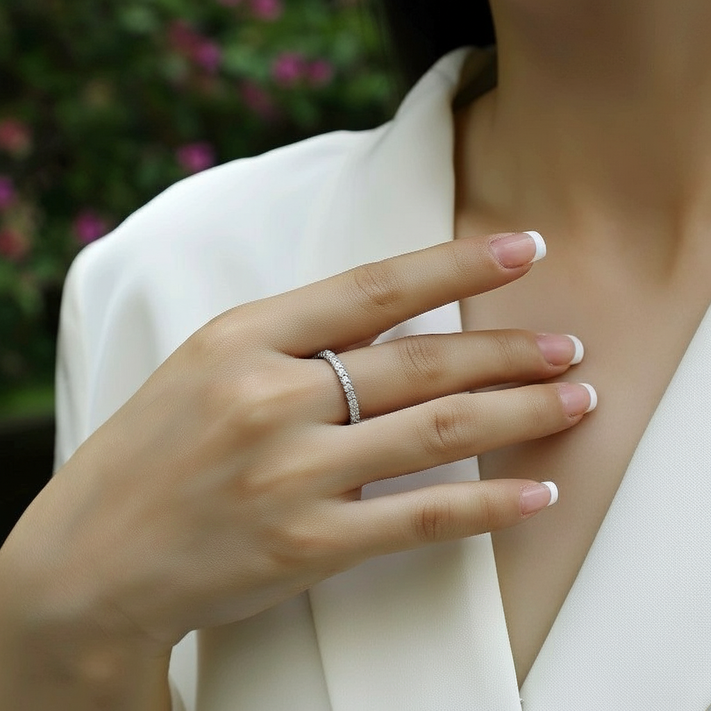 Alliance pour femme en argent véritable et moissanite