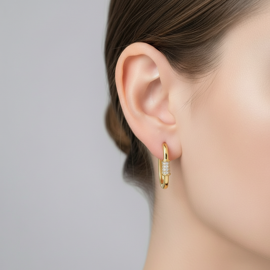 Créole ovale en or véritable et zircone cubique