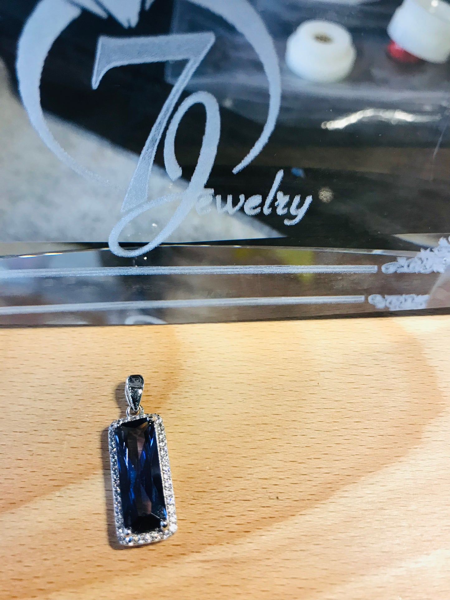 Pendentif en argent sterling avec saphir