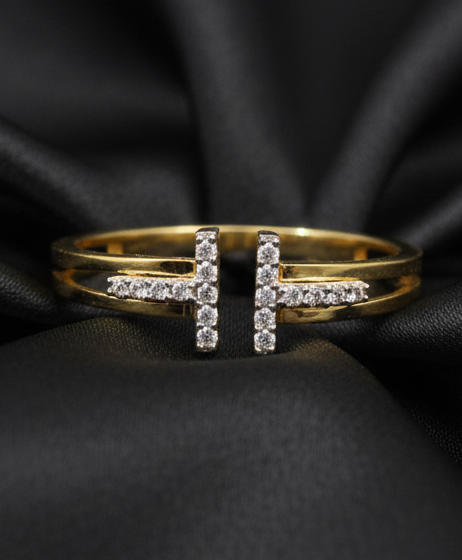 Bague ajustable en or 10 carats avec zircone cubique