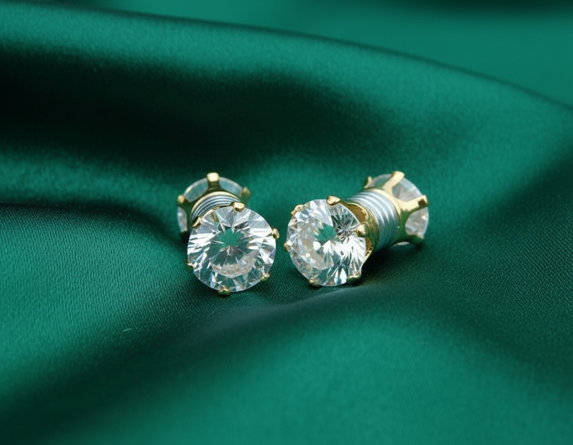 ਫੈਸ਼ਨੇਬਲ ਮੈਗਨੈਟਿਕ ਨਾਨ-ਪੀਅਰਸਿੰਗ ਸਟੱਡ ਈਅਰਰਿੰਗਸ