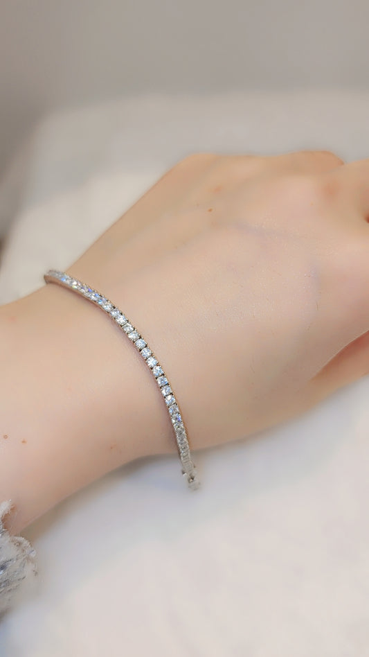 ਰੰਗੀਨ ਫੈਸ਼ਨ ਵਾਲੇ ਬਰੇਸਲੇਟ