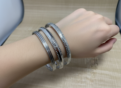 Bracelets en argent véritable (Karas)