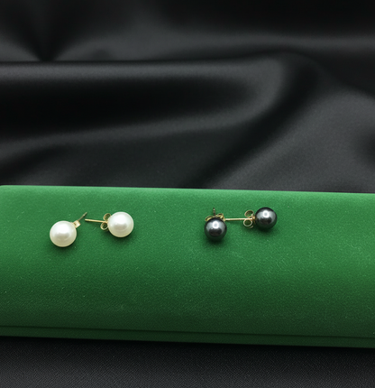 Boucles d'oreilles à tige en or véritable et perles