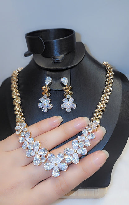 ਸੋਨੇ ਦੀ ਪਲੇਟ ਵਾਲੇ ਸੈੱਟ