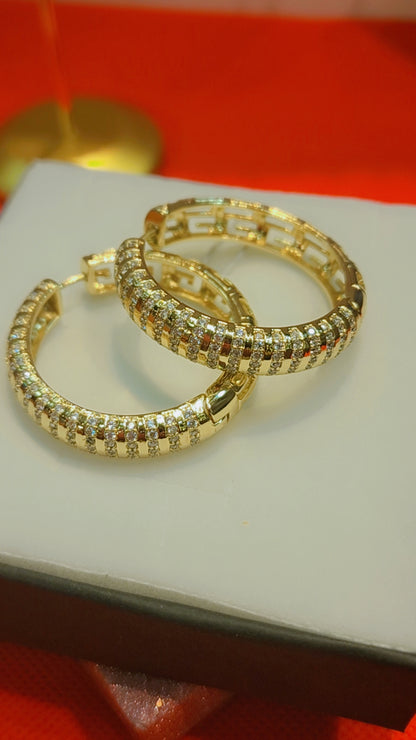 Boucle d'oreille plaquée or