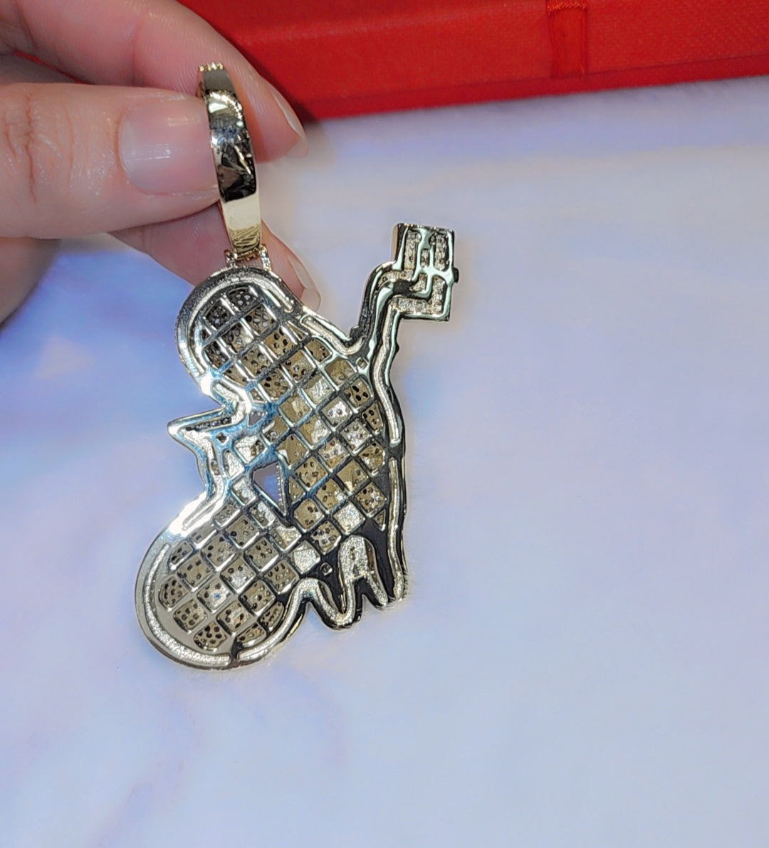 Pendentif Money Man glacé