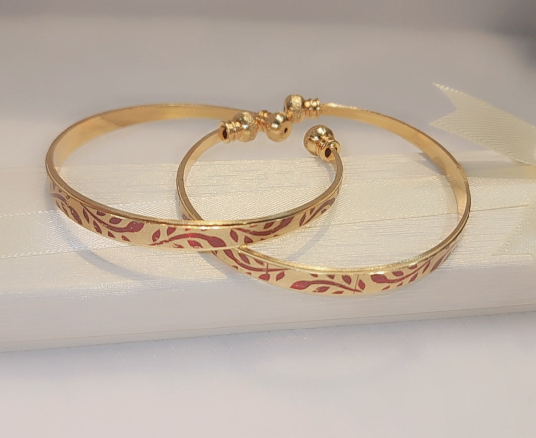 Gold plated bangle