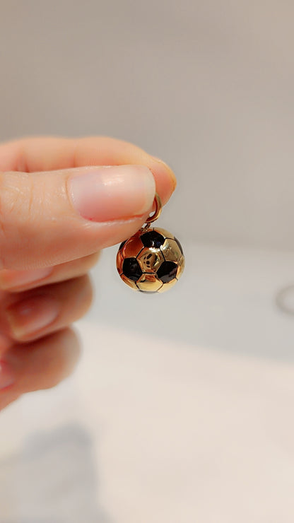 ਸੋਨੇ ਦੀ ਪਲੇਟ ਵਾਲਾ ਬਾਲ ਪੈਂਡੈਂਟ