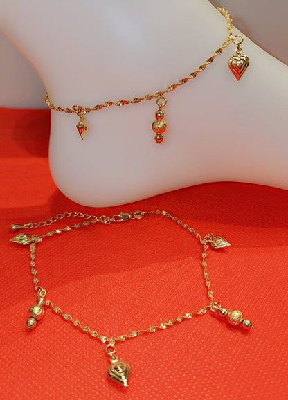 ਸੋਨੇ ਦੀ ਪਲੇਟ ਵਾਲੀ ਗੇਂਦ ਵਾਲਾ ਪਾਕ