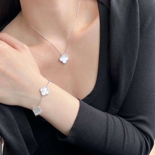 Ensemble de trèfles en argent véritable