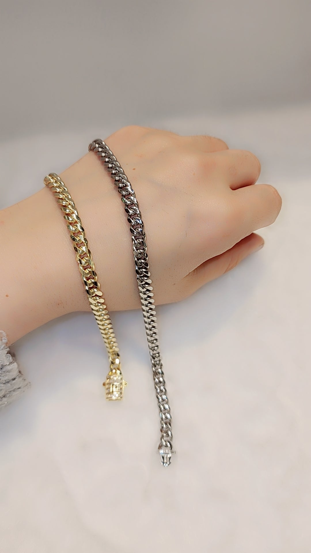 Bracelet à maillons cubains en acier inoxydable