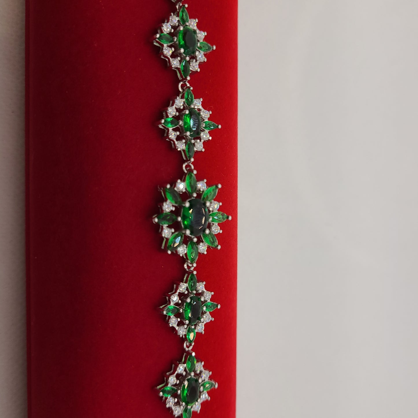 ਸਟਰਲਿੰਗ ਸਿਲਵਰ ਸਟੋਨਡ ਬਰੇਸਲੇਟ