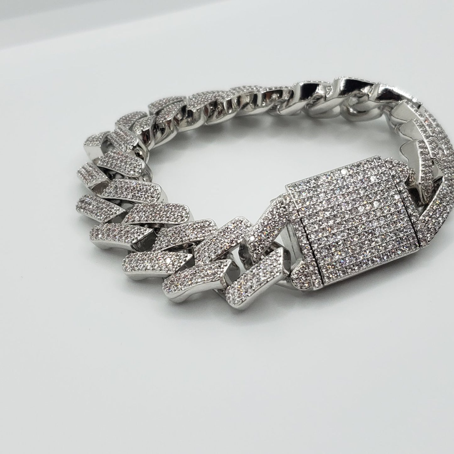 Bracelet à maillons cubains Miami glacé