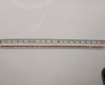 ਲਾਲ ਪੱਥਰਾਂ ਵਾਲਾ ਸਟਰਲਿੰਗ ਚਾਂਦੀ ਦਾ ਬਰੇਸਲੇਟ