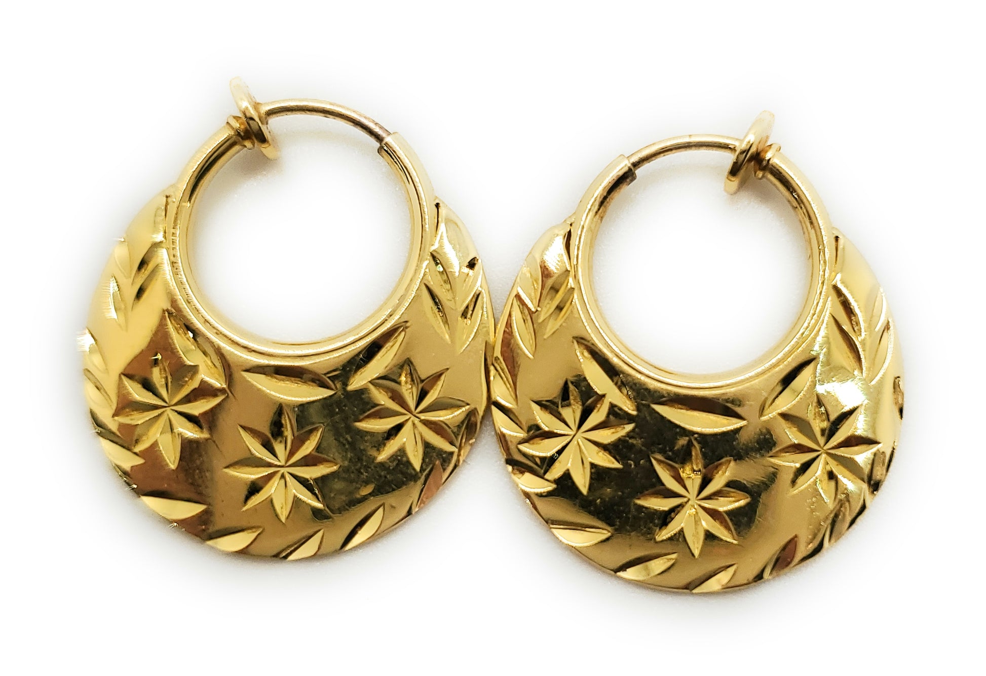 Buy Men's Hoop Earrings, Electric Gold Hoop Earrings, Gold Hoop Earrings,  Large Hoop Earrings for Men, Gold Plated Hoop Earrings, E190SY Online in  India - Etsy | Mens earrings hoop, Men earrings,