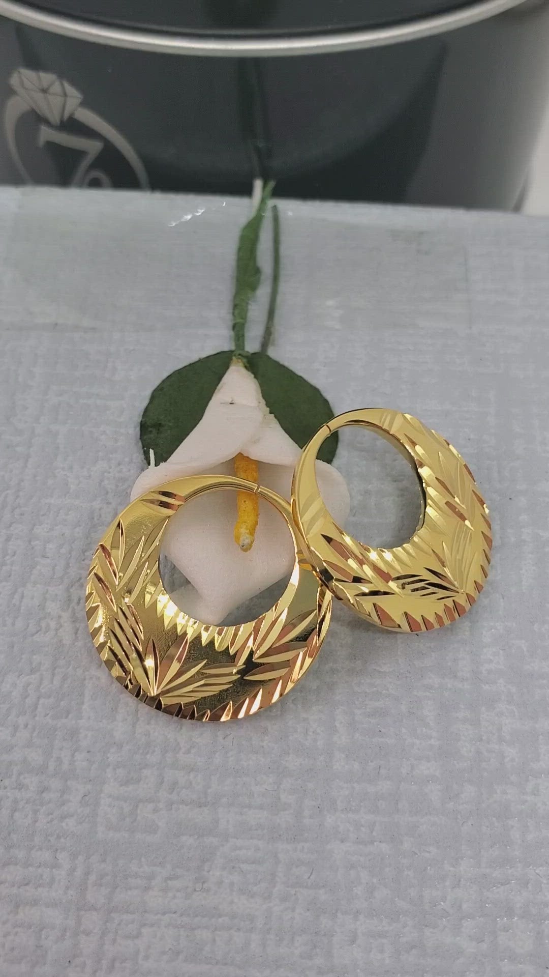 Buy quality 20k Gold Exclusive Fish Design Earring in Ahmedabad