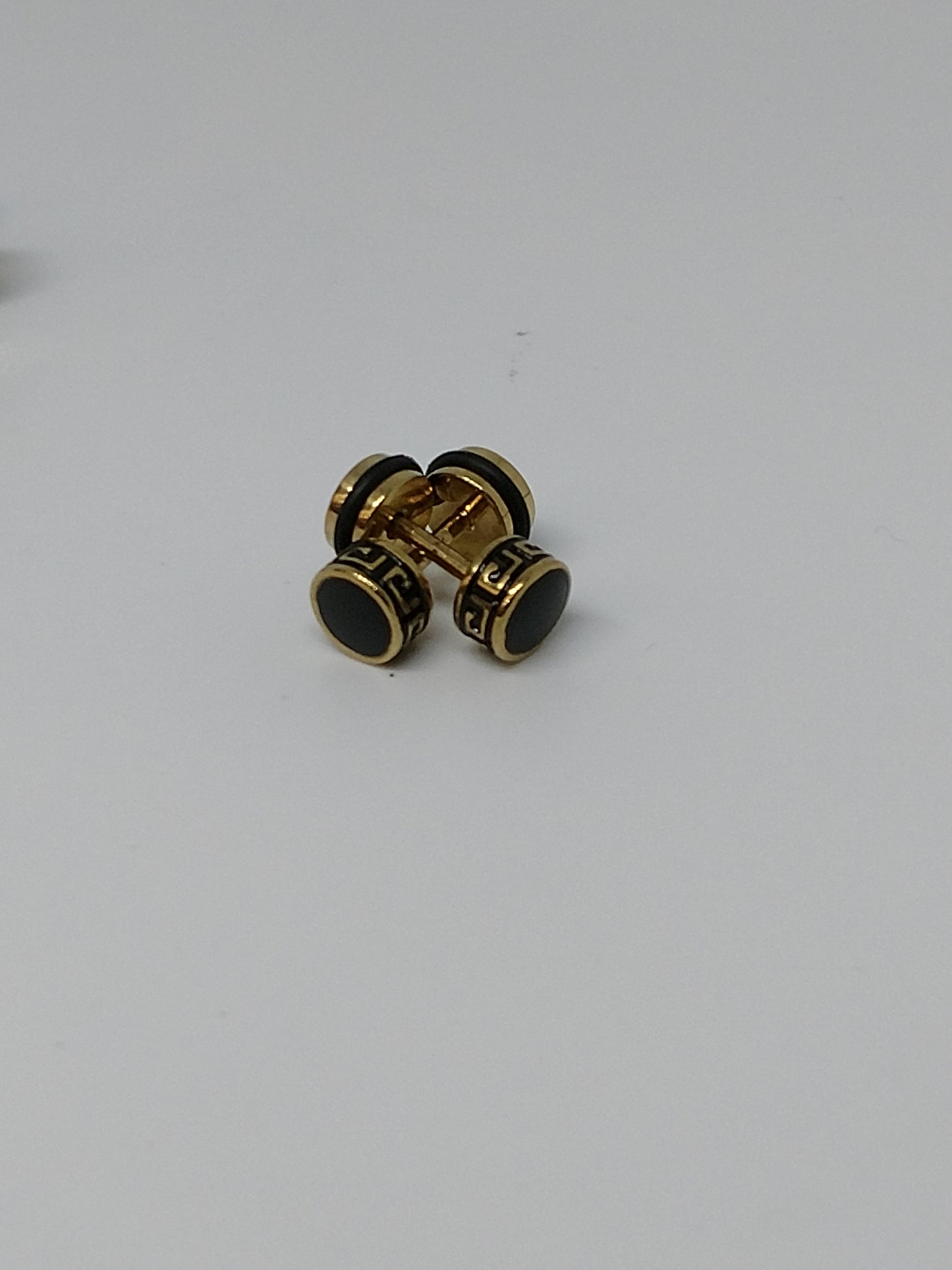 Stud Earrings (Screw back lock)