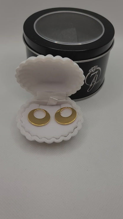 ਸਾਦੇ ਨਟੀਅਨ ਈਅਰਰਿੰਗਸ 18k ਗੋਲਡ ਪਲੇਟਿਡ