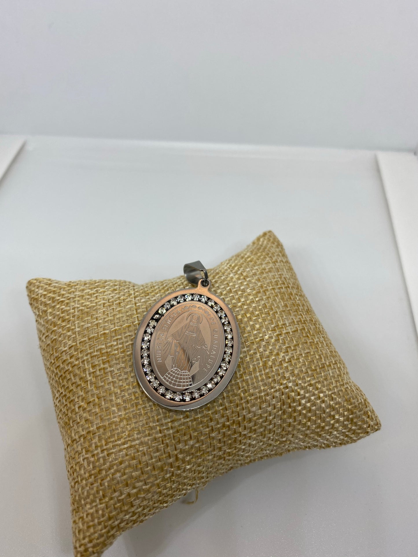 ਗੁਆਡਾਲੁਪ ਪੈਂਡੈਂਟ