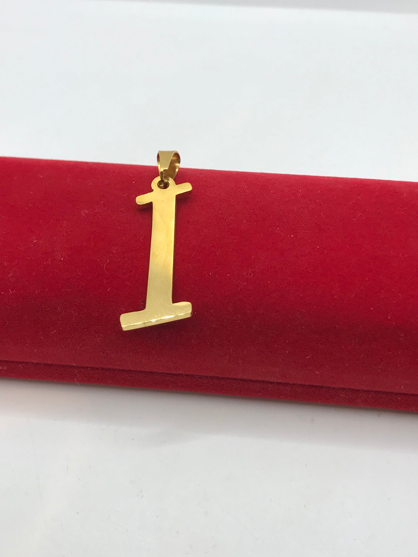 ਪੱਤਰ ਪੈਂਡੈਂਟ