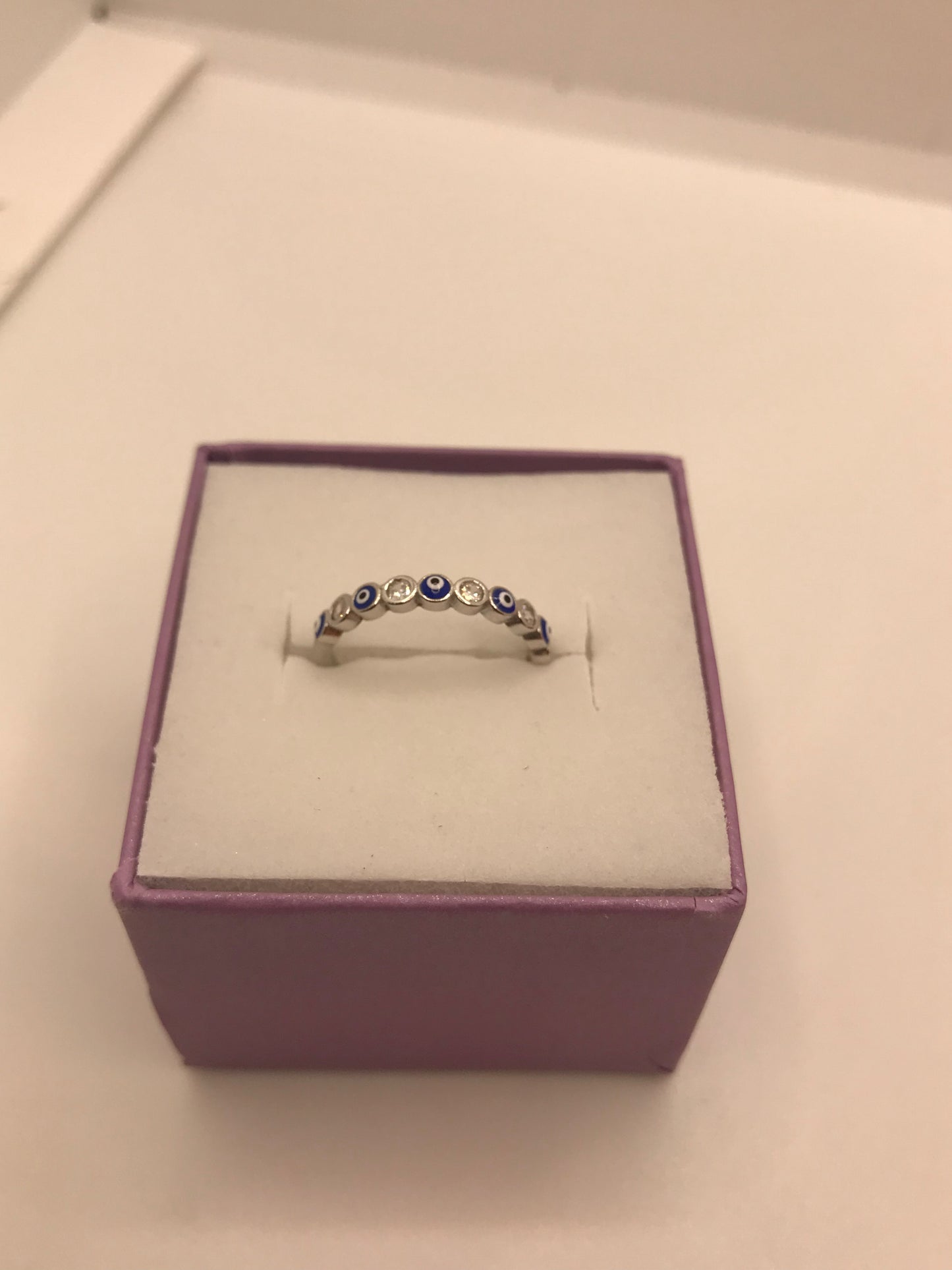 ਸਟਰਲਿੰਗ ਚਾਂਦੀ ਦੀ ਬੁਰੀ ਅੱਖ ਵਾਲੀ ਅੰਗੂਠੀ