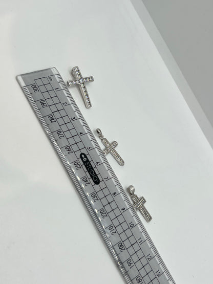 ਅਸਲੀ ਚਾਂਦੀ ਦੇ ਕਰਾਸ ਪੈਂਡੈਂਟ