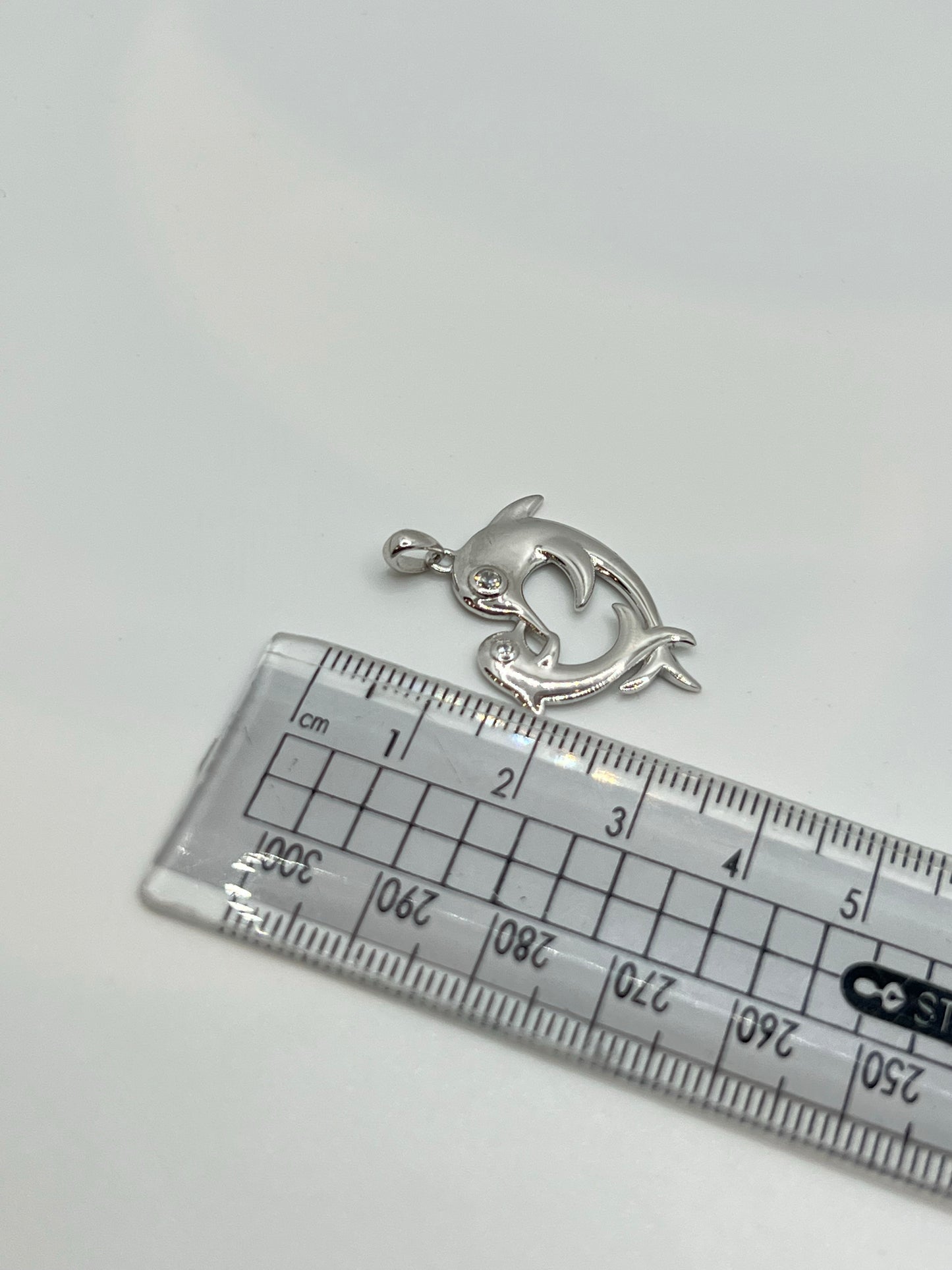 Pendentif double dauphin en argent véritable