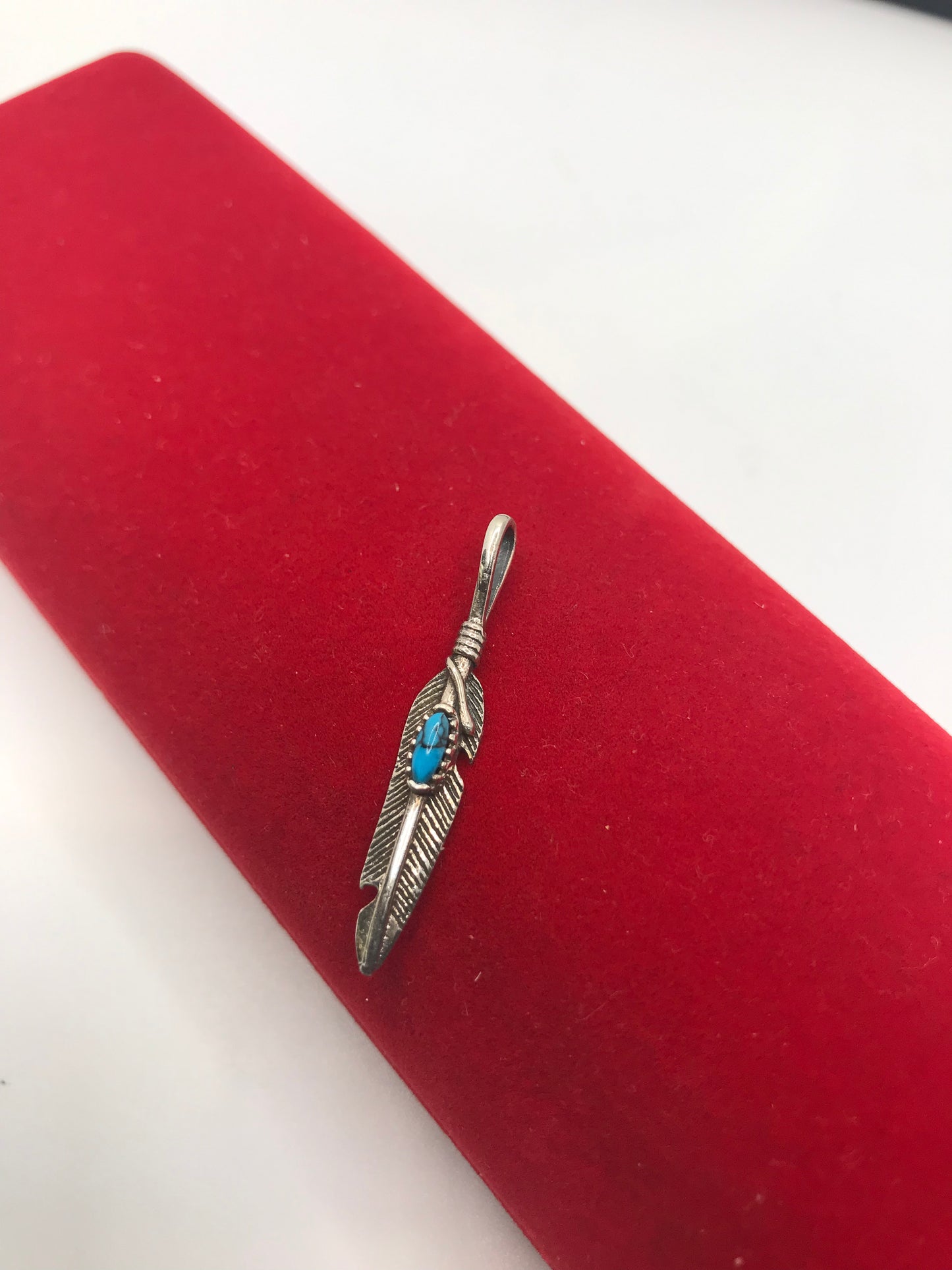 Pendentif feuille en argent sterling